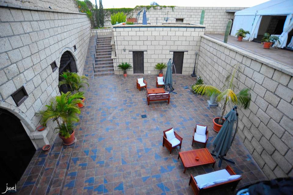 Patio de las cuevas