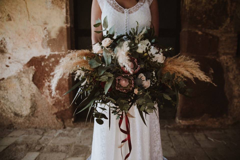 Bouquet y corona floral natura