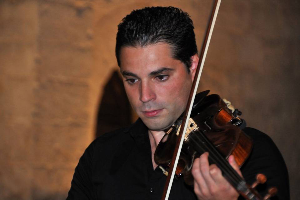 Gorka Cortijo, violinista