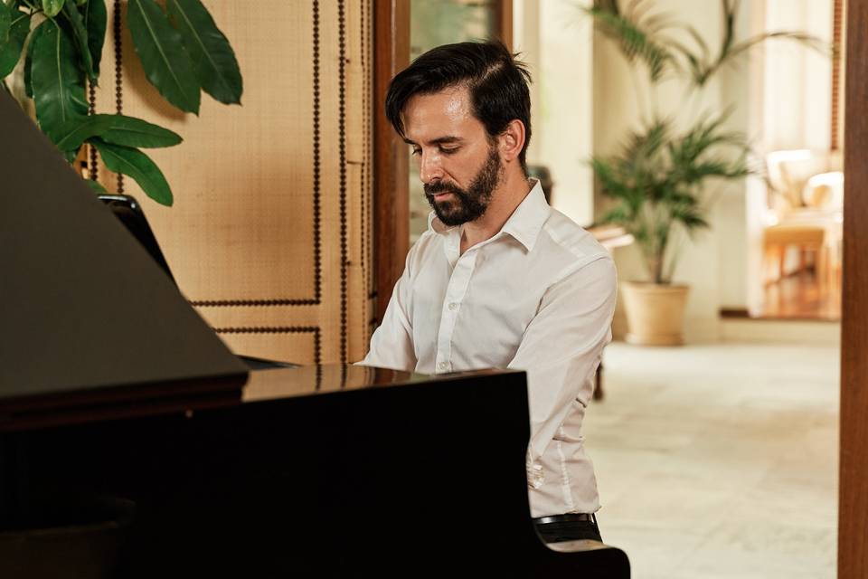 Pianista Miguel Ángel