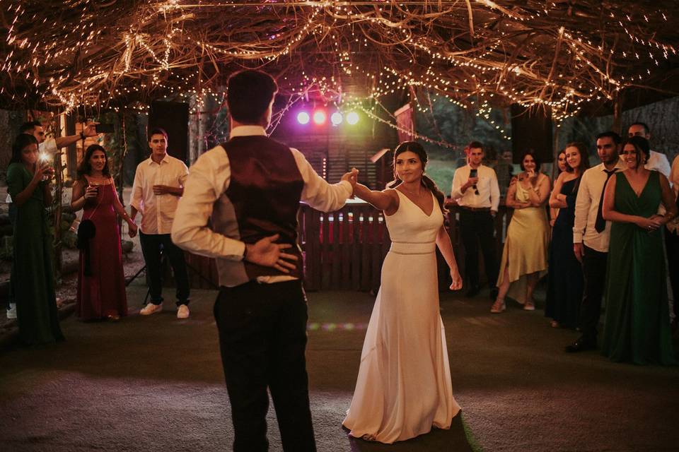 Baile