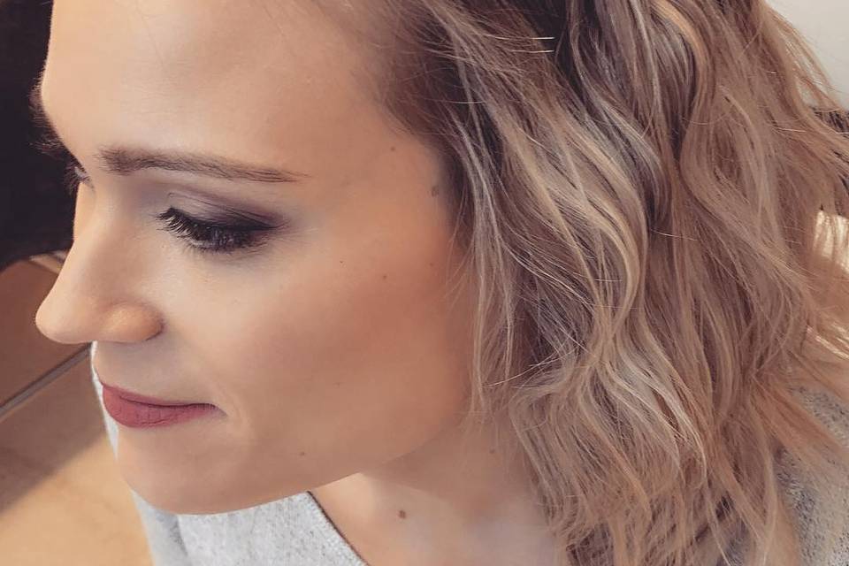 Maquillaje de postboda