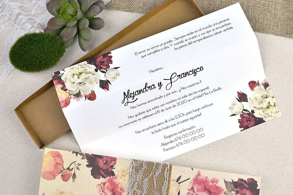 Invitación de boda con flores