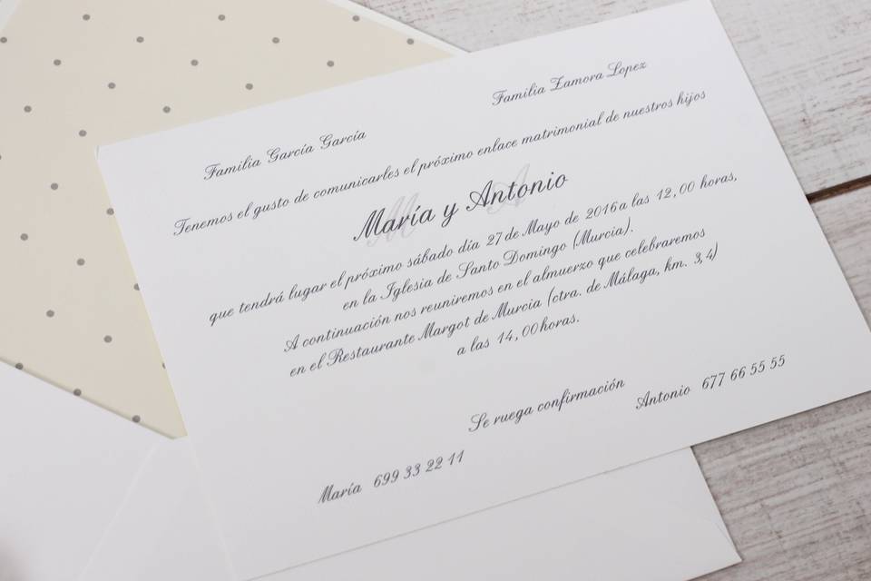 Invitación de boda dorada