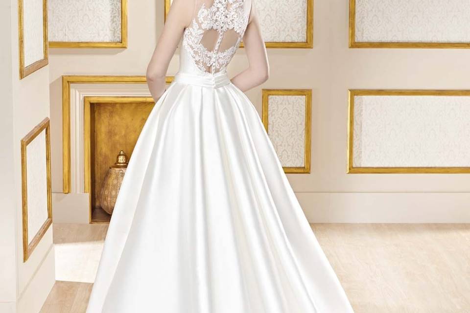 Modelo mikado sobrefalda