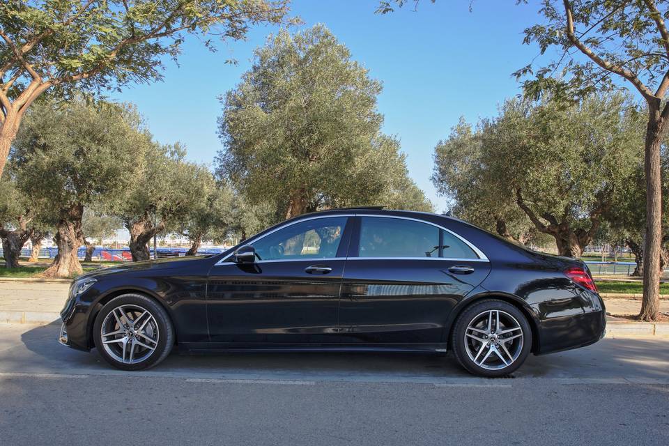 Mercedes S560e AMG Largo