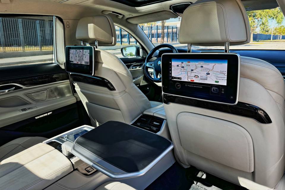 BMW 750Li VIP Lounge XD