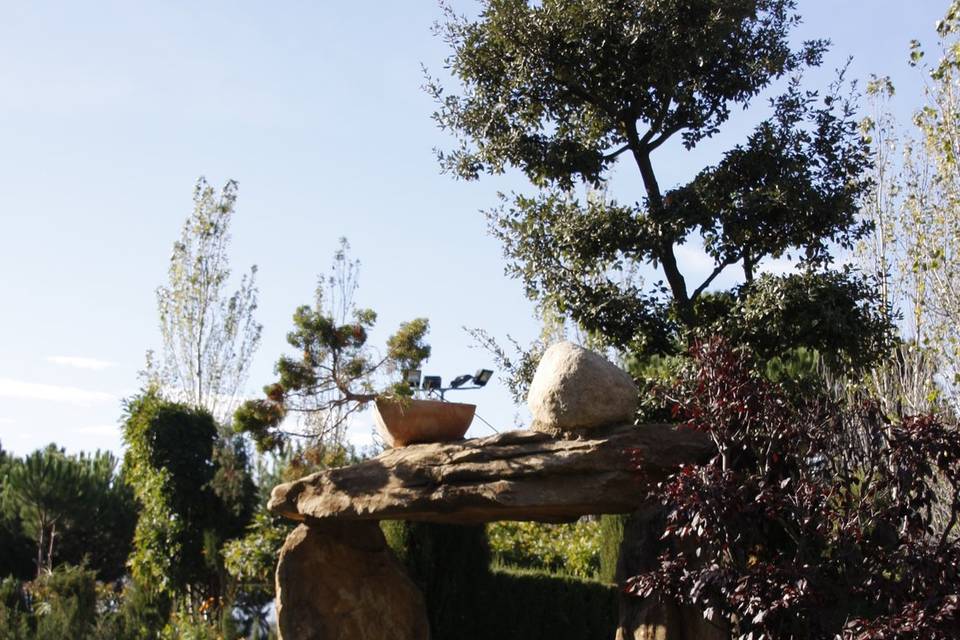 Dolmen de entrada a la ceremonia