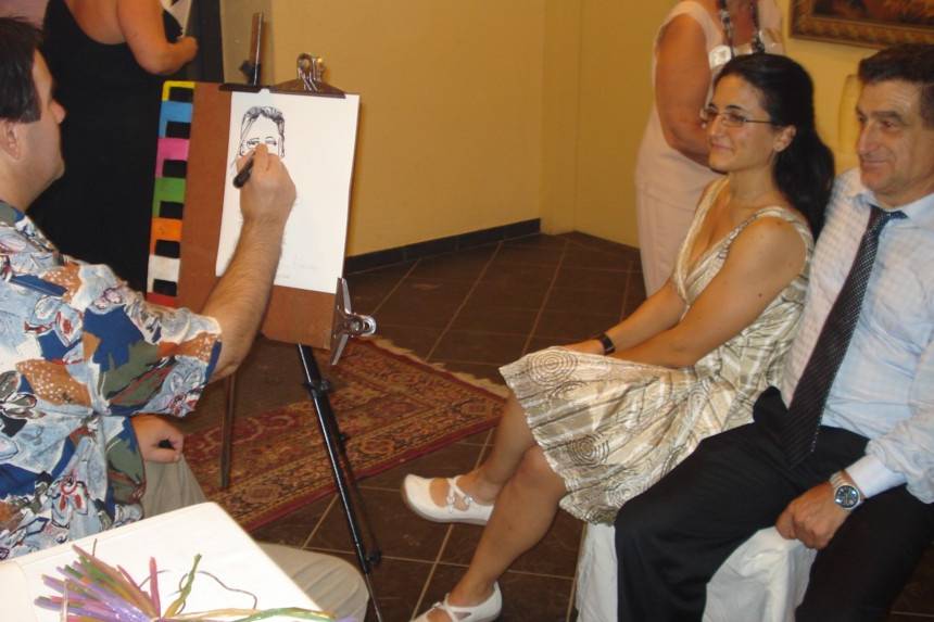 Caricaturizando a los invitados