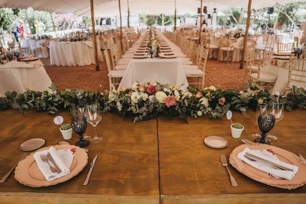 Detalle de mesa elegante