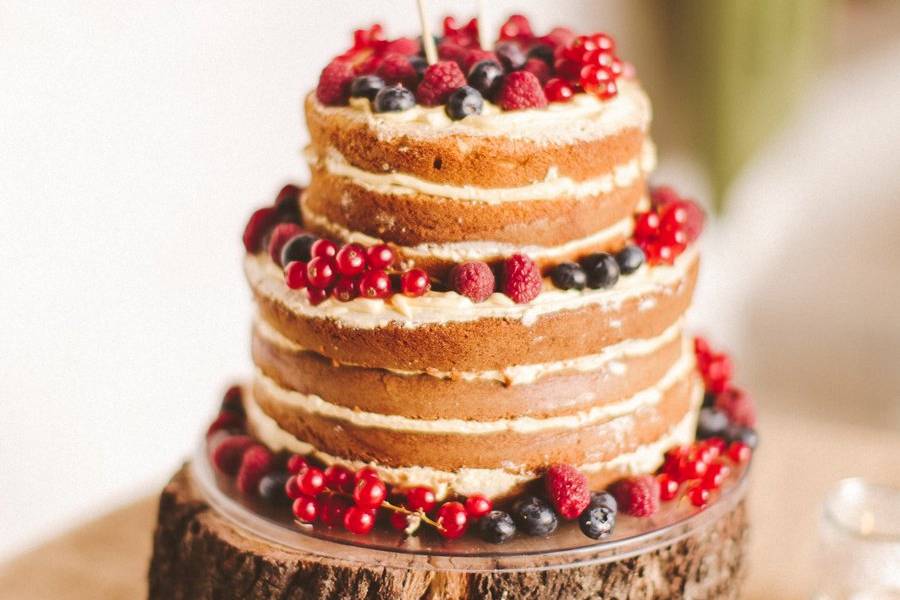 Naked cakes