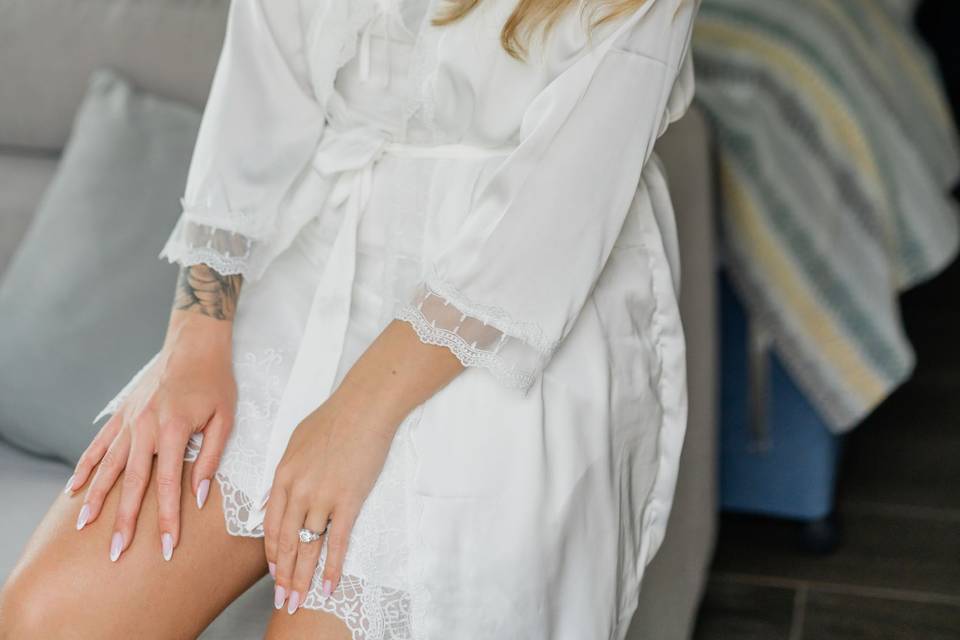 Makeup and hairstyle bride