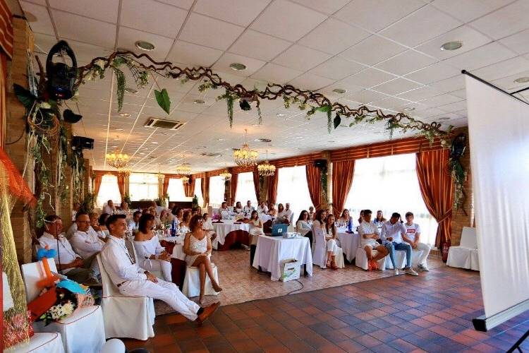 Elaborando platos de boda