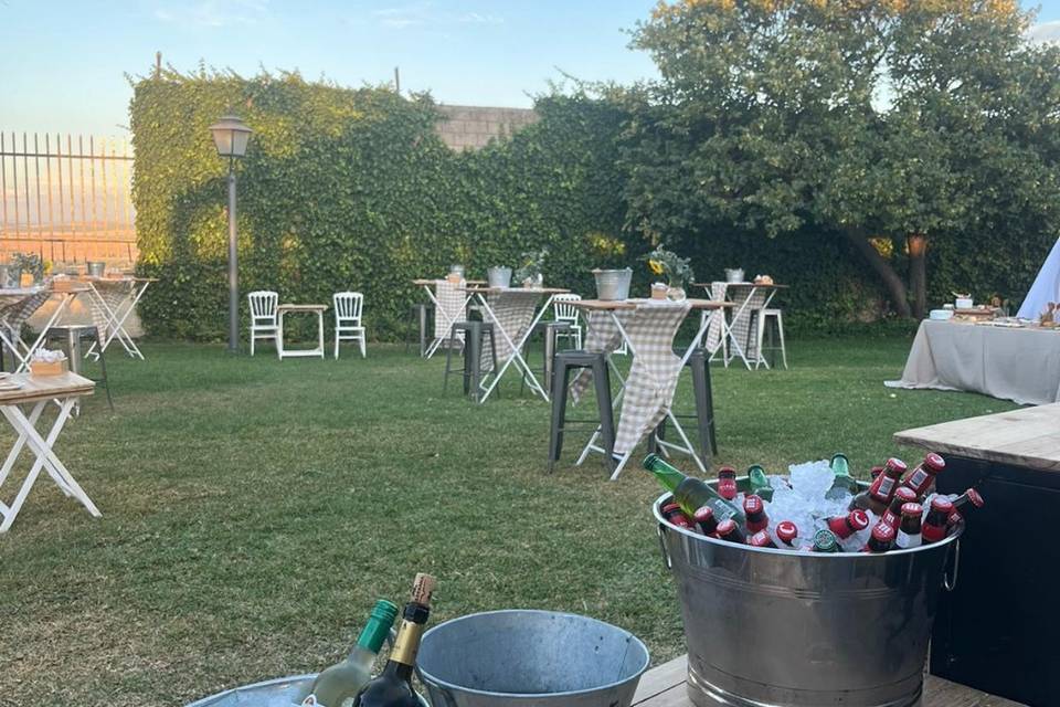 Bodegón de bebidas escarchadas