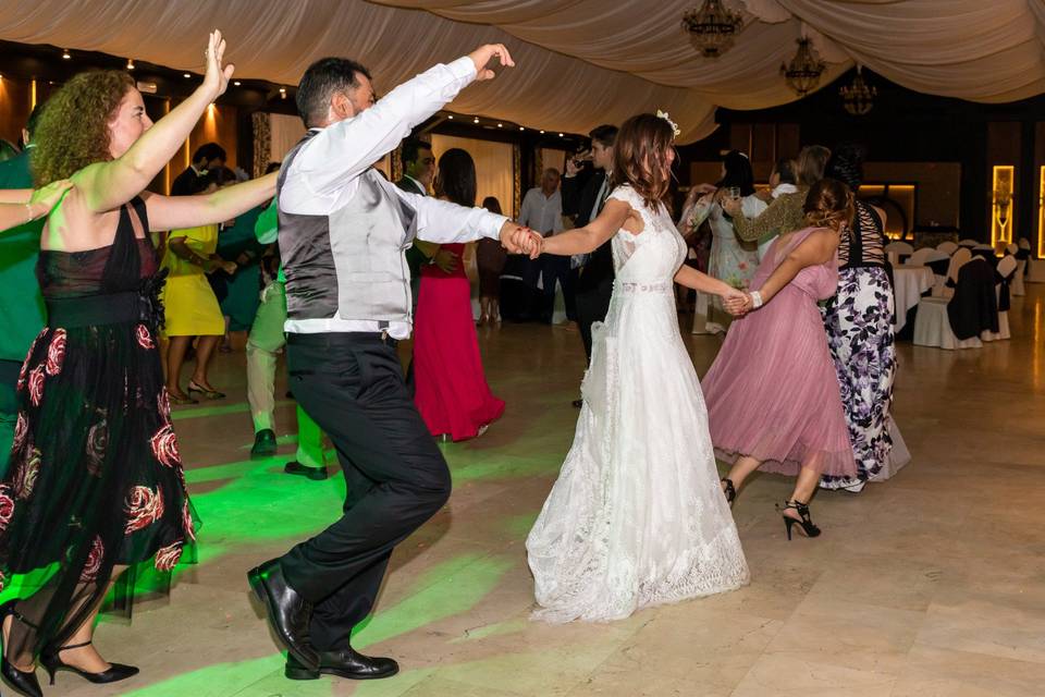 El baile de la novia