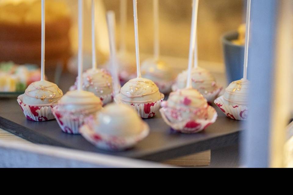 Cake pops