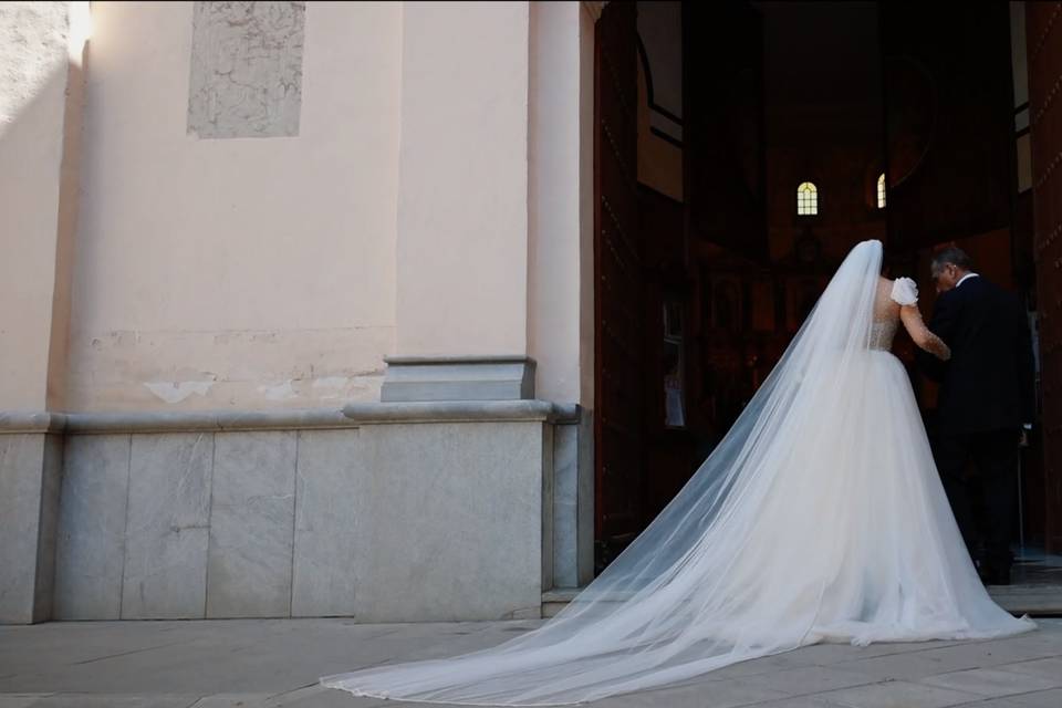 Entrada a la iglesia