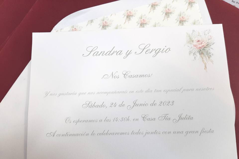 Invitación sobre con forro