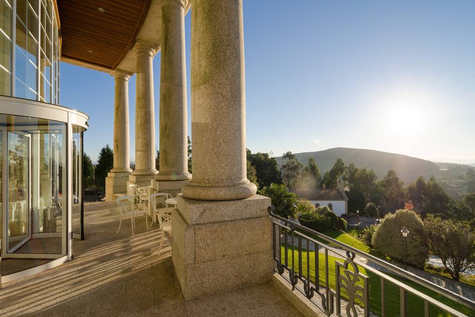 Terraza vistas a Compostela