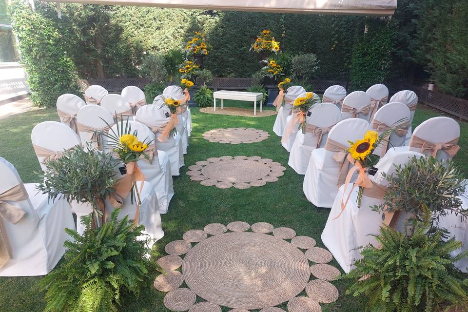 CEREMONIAS EN EL JARDÍN