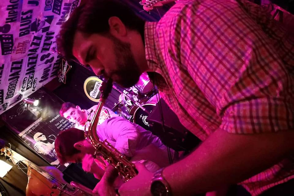 Nico Peinado Saxofonista