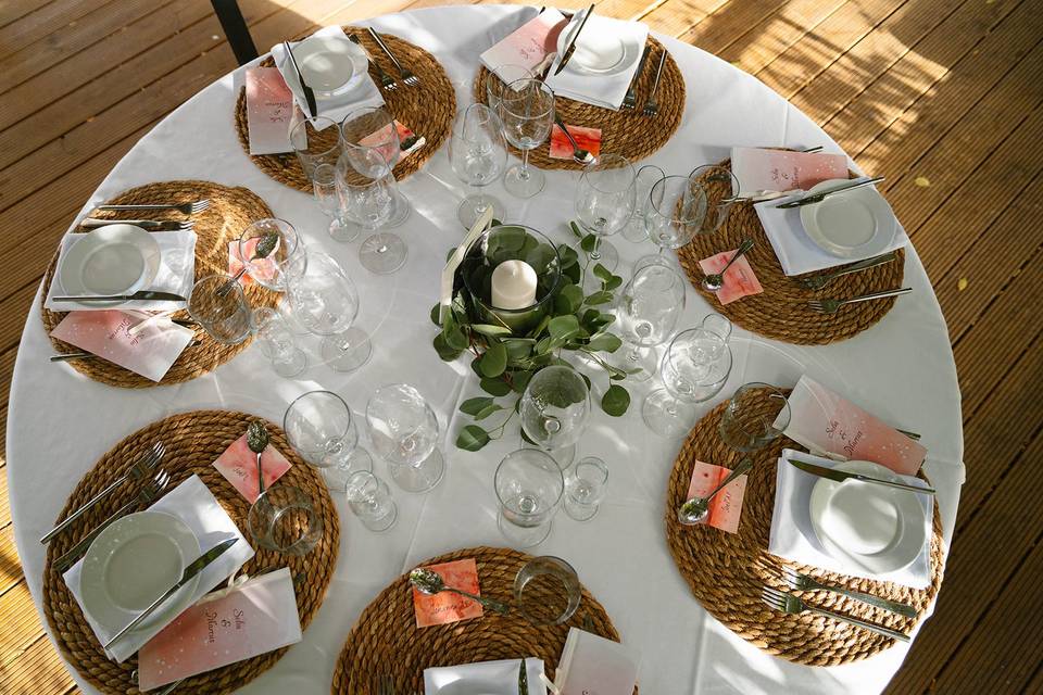 Table setting
