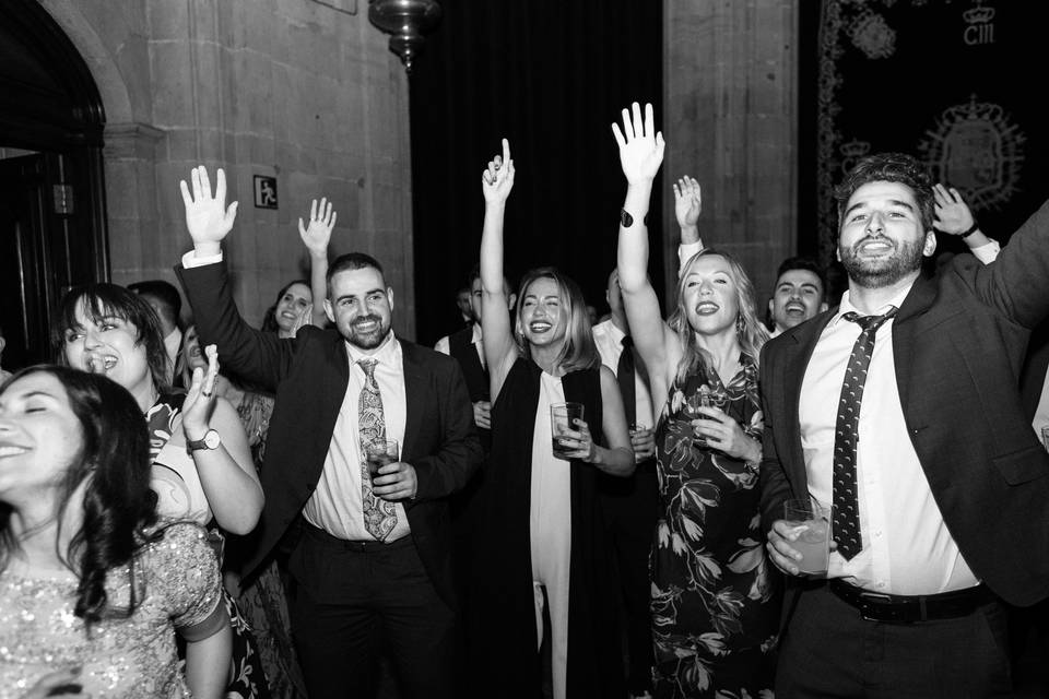 Boda