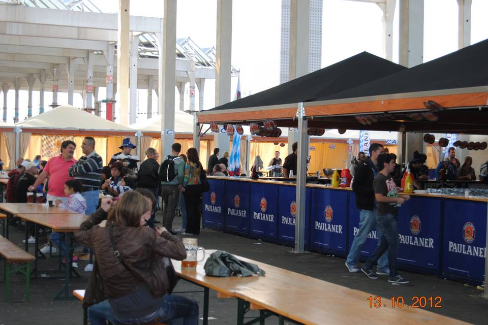 Oktoberfest, Barcelona, modelo V