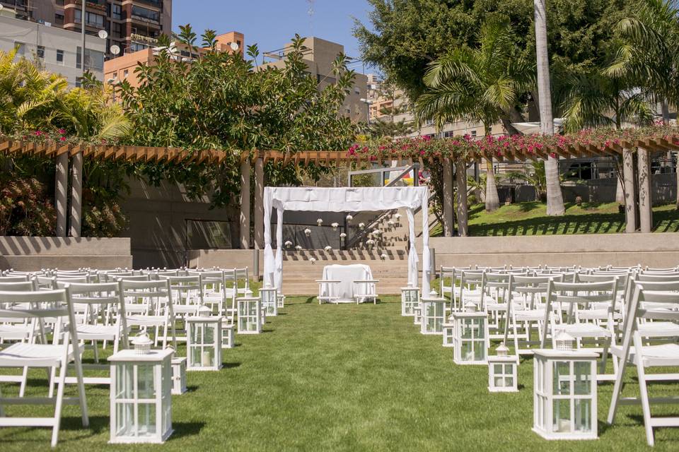 Ceremonia en el jardín