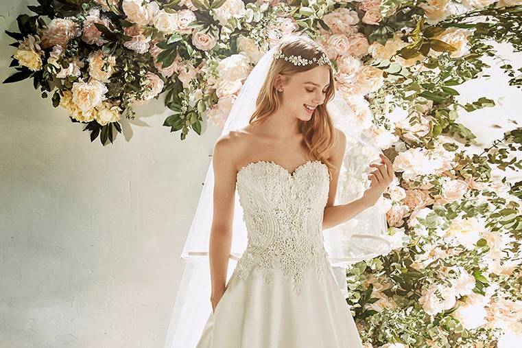 Novias Ursula Escoriza - Consulta disponibilidad y precios
