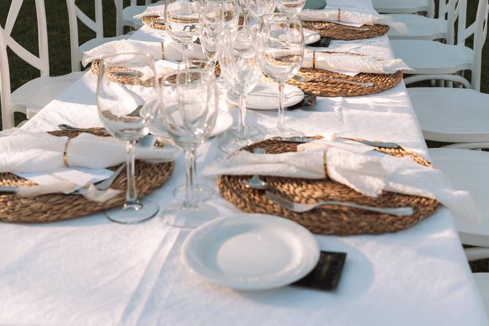 Cena en Jardín