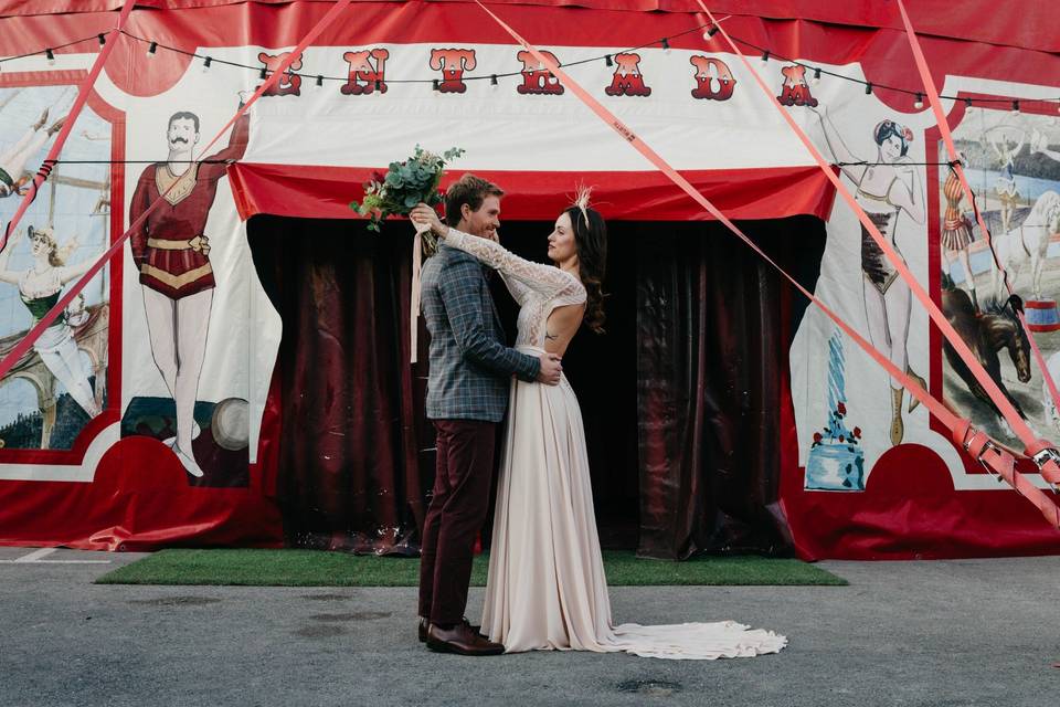 Boda en el circo