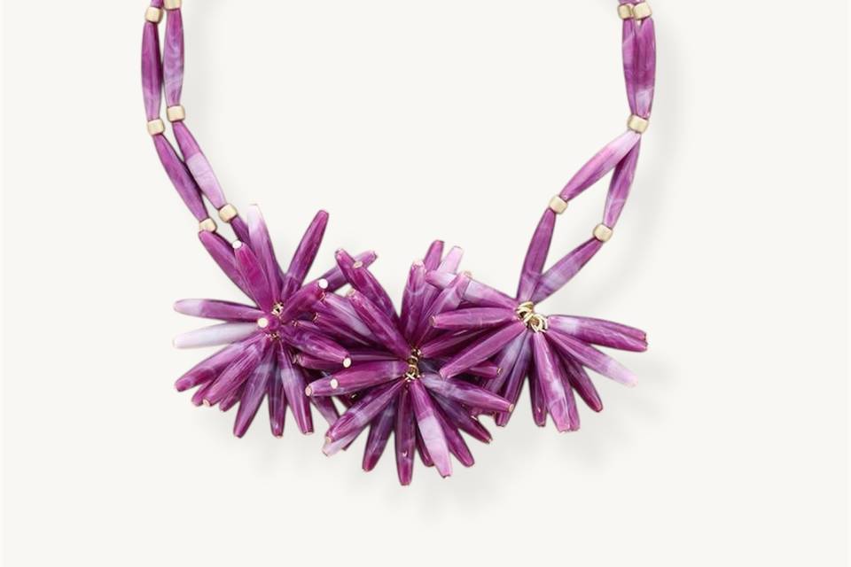 Collares