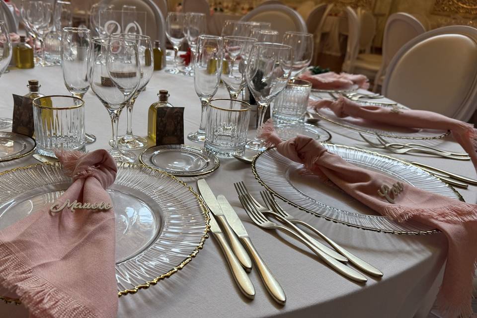 Salón Nazarí decoración mesas