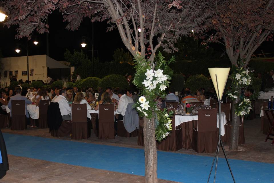 Salones y jardines Rosmar