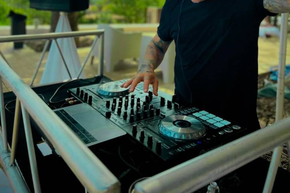 Dj set