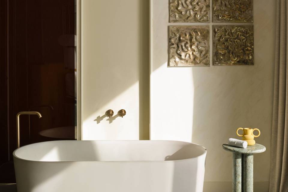 Corner Suite