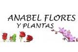 Anabel Flores y plantas