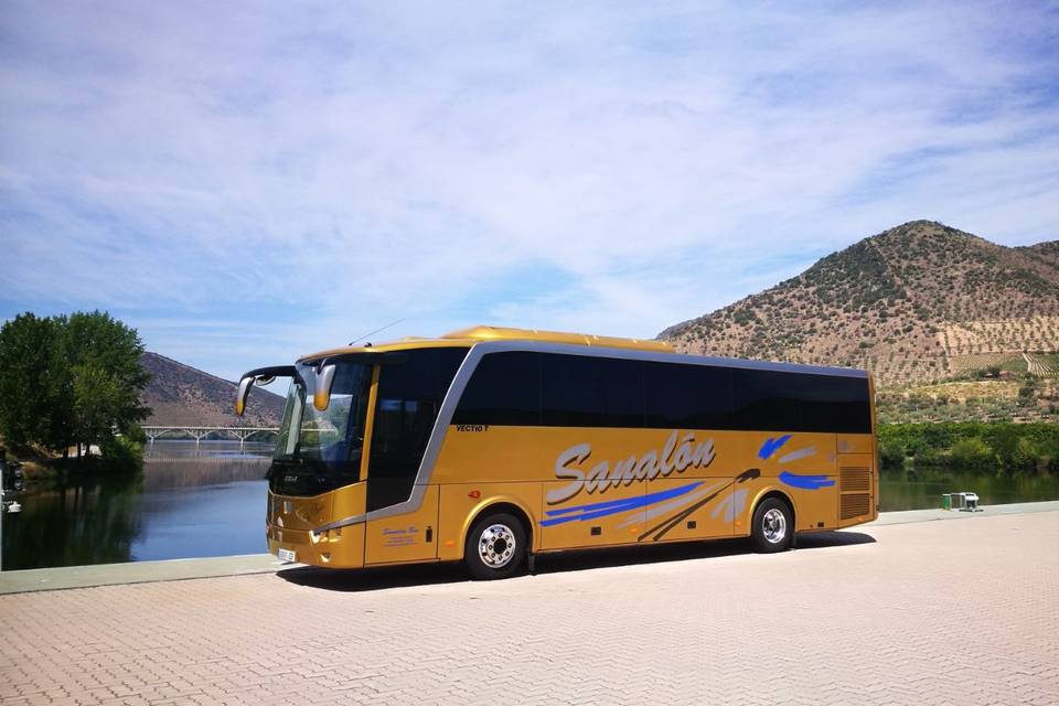 Autocares Sanalon Bus