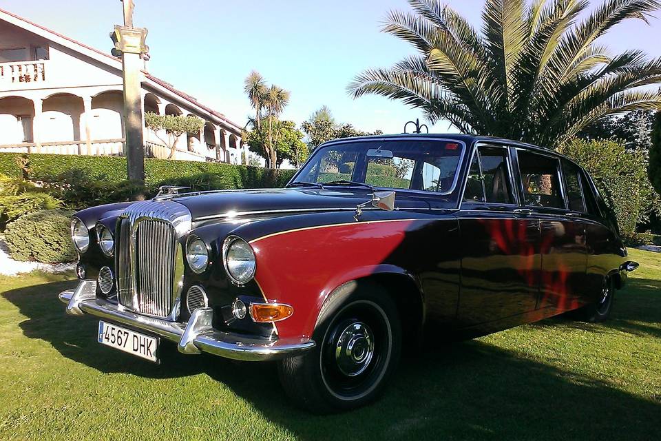 Daimler Limusina año 1973