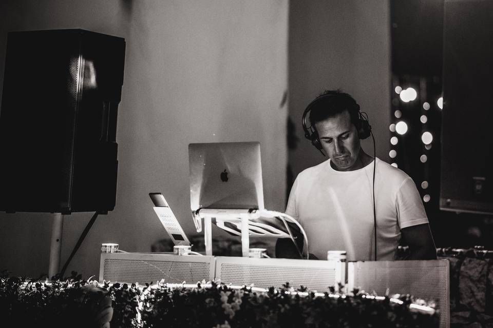 Dj en cabina