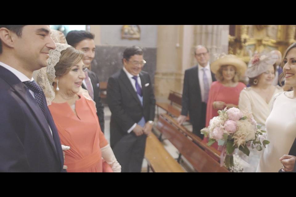 El encuentro en el altar