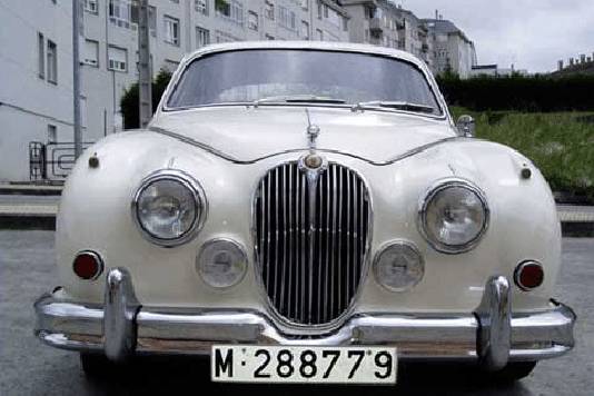 Jaguar MK II interior