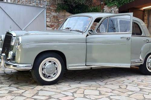 Mercedes Benz 220S año 1957