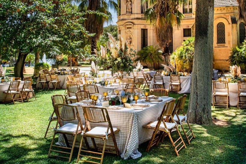 Almuerzo en jardines Recreo