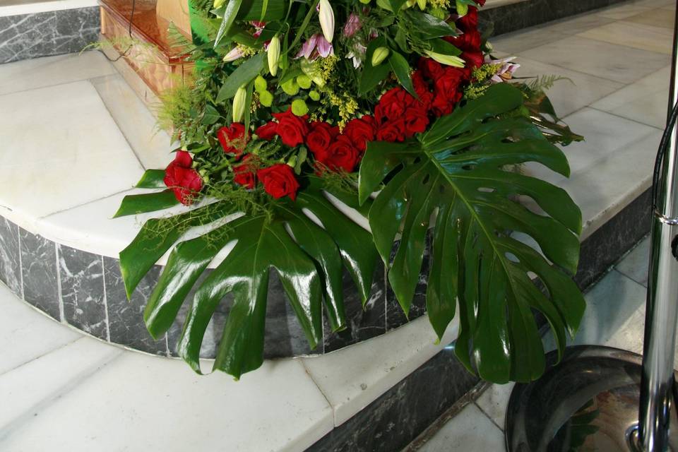 Decoración floral de iglesia