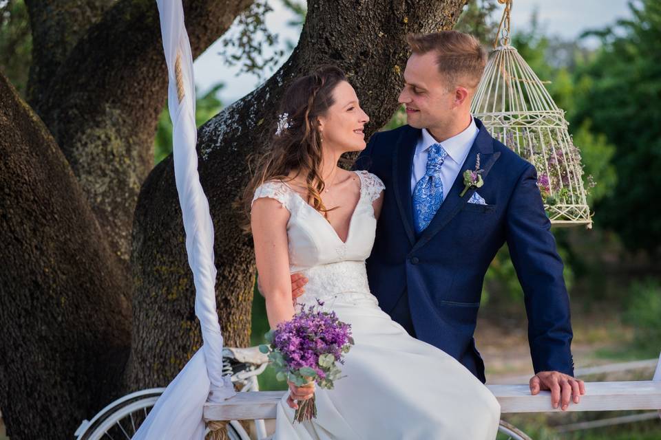 Novios en los jardines