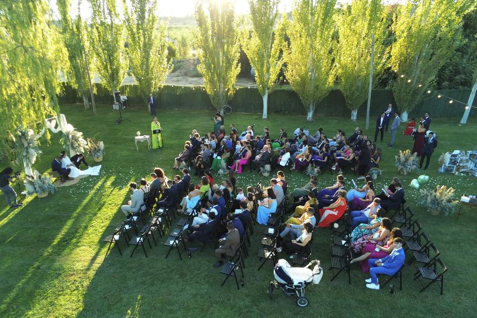 Ceremonia en los jardines