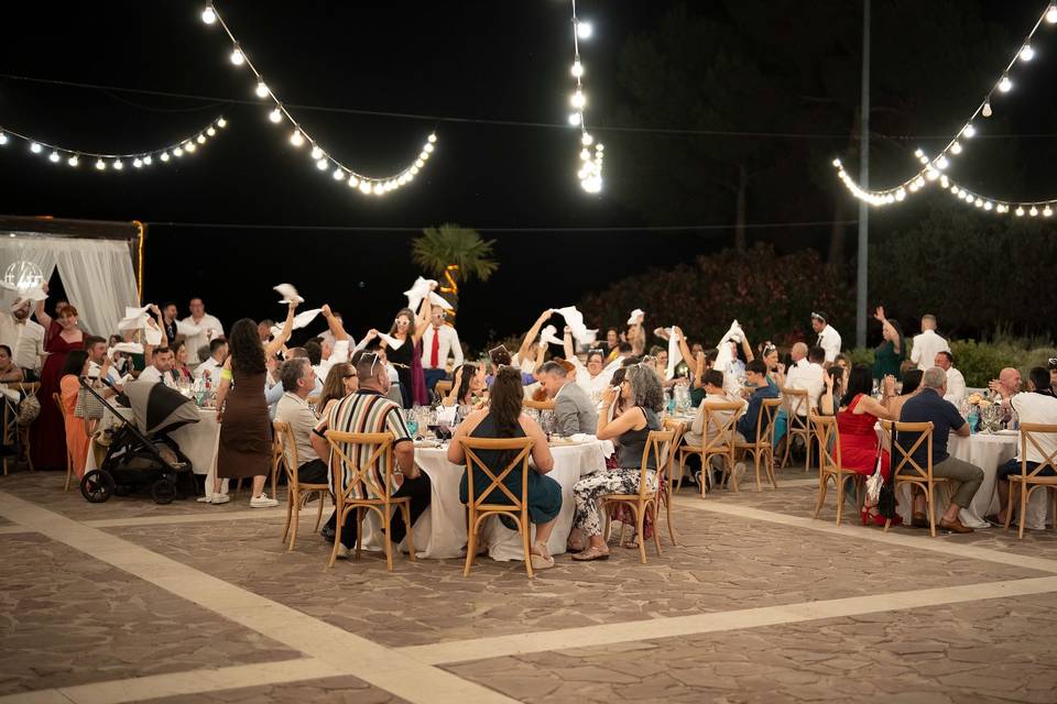 Cena al aire libre