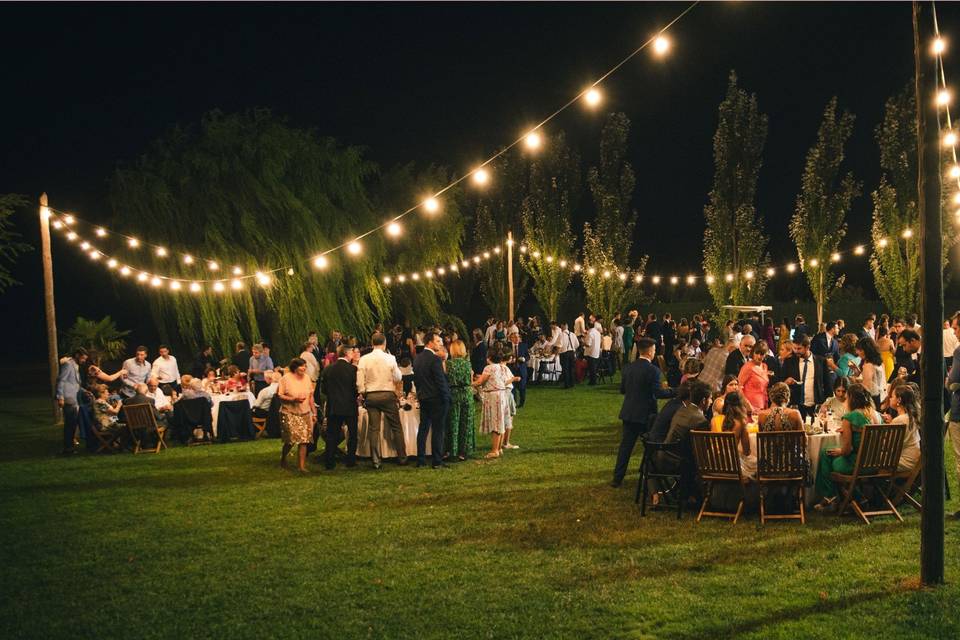 Aperitivo en el jardín